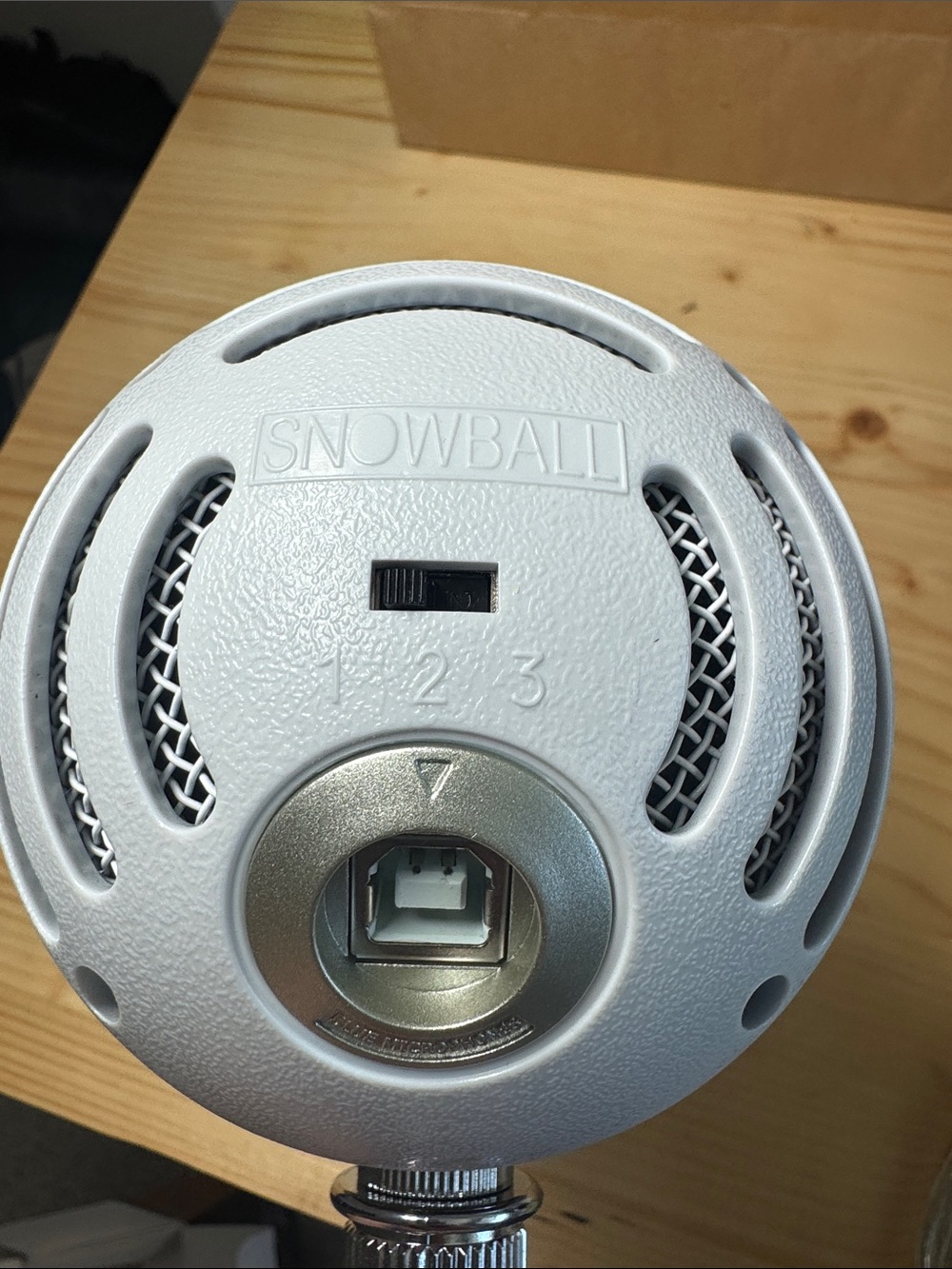 Snowball Classic USB Microphone - White - Picture 7 of 10